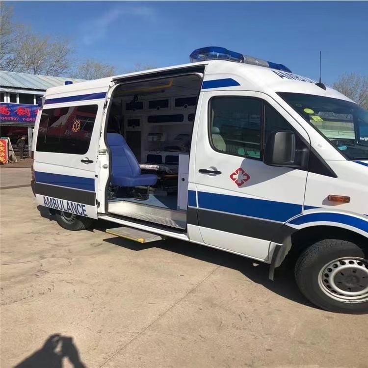 通海口镇私人长途救护车出租转院回家